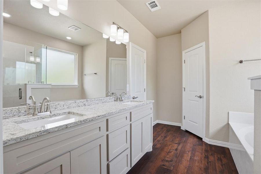 Furnished interior view inside a new home in , Cleburne (Image 8). Furnished interior view inside a new home in , Cleburne (Image 8).