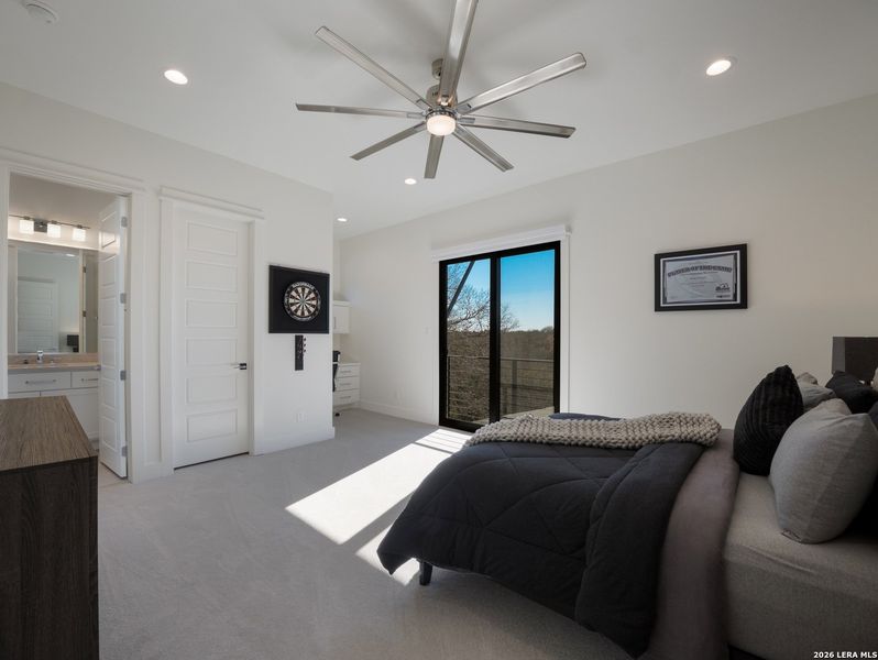 Furnished interior view inside a new home in , Bulverde (Image 18).