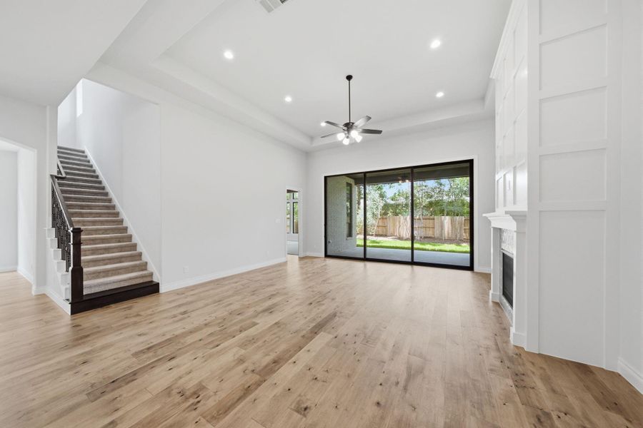 Spacious, unfurnished interior of a new home in The Woodlands Hills 65′, Willis (Image 23). Spacious, unfurnished interior of a new home in The Woodlands Hills 65′, Willis (Image 23).