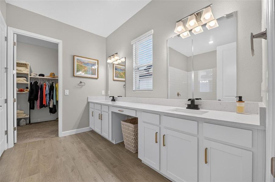 Furnished interior view inside a new home in Southshore Bay Active Adult, Wimauma (Image 37).