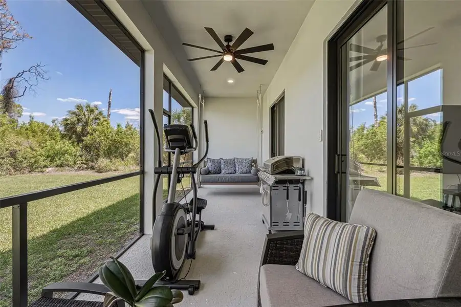 Exterior details and patio area of a home in , North Port (Image 4).