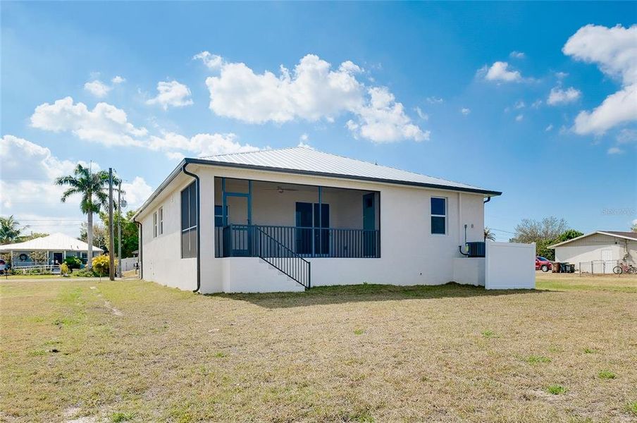 Exterior details and patio area of a home in , Punta Gorda (Image 40). Exterior details and patio area of a home in , Punta Gorda (Image 40).