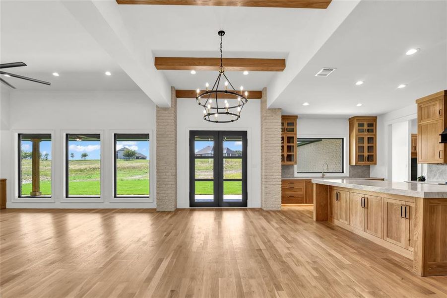 Spacious, unfurnished interior of a new home in , Weatherford (Image 23).