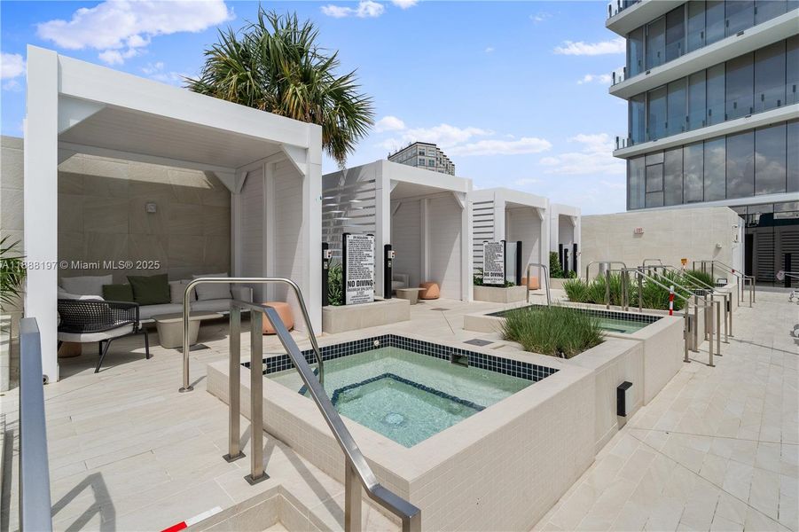 Image 37 of a home in .