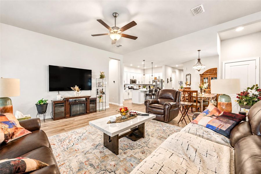 Furnished interior view inside a new home in Brookewater - Terrace Collection, Rosenberg (Image 5). Furnished interior view inside a new home in Brookewater - Terrace Collection, Rosenberg (Image 5).