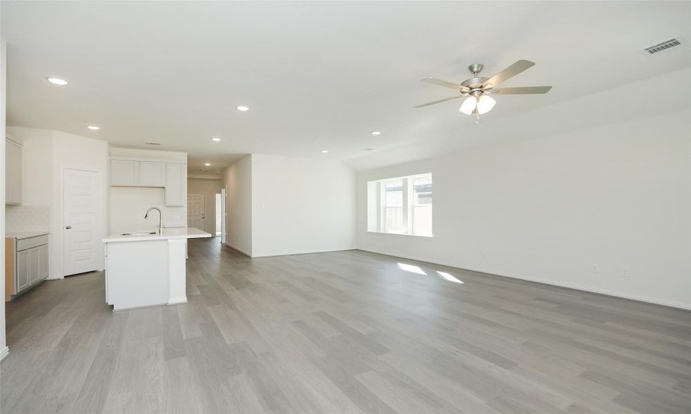 Image 10 of a home in River Ranch. Image 10 of a home in River Ranch.