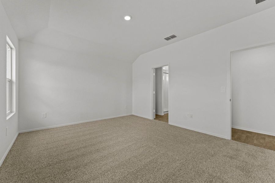 Spacious, unfurnished interior of a new home in Talavera, Kyle (Image 13). Spacious, unfurnished interior of a new home in Talavera, Kyle (Image 13).