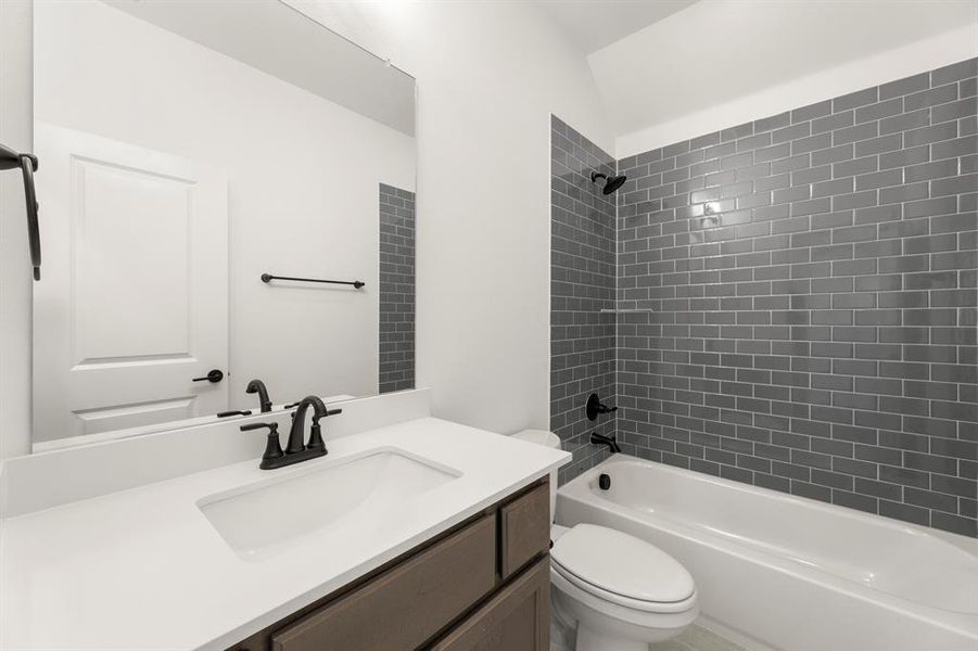 21. 2213 Clairmount - 3RD Bath