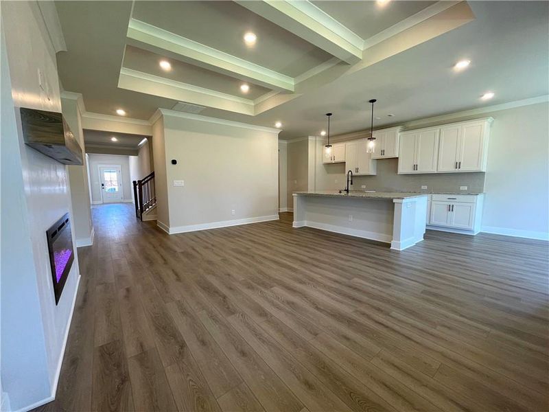 Spacious, unfurnished interior of a new home in Summerlin, Winder (Image 78).