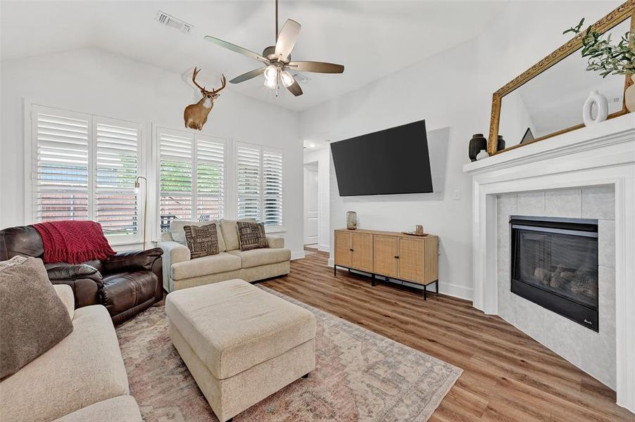 Image 9 of a home in Gateway Village - The Reserve: 45ft. lots. Image 9 of a home in Gateway Village - The Reserve: 45ft. lots.