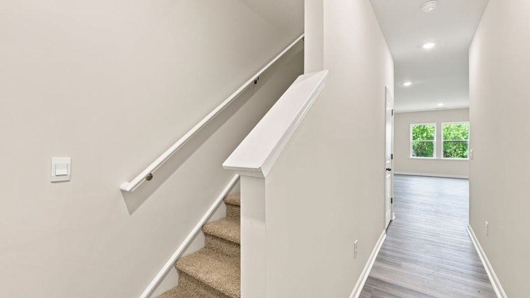Spacious, unfurnished interior of a new home in Baxter Village, Boiling Springs (Image 19).