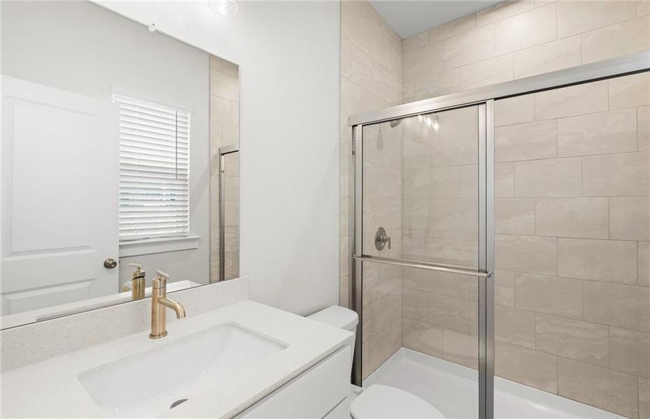 Furnished interior view inside a new home in Creekside at Skelton, Jefferson (Image 17).