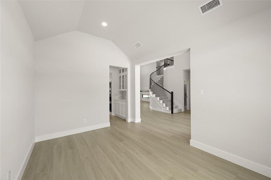 2413 Park Oaks- Flex Room-2 2413 Park Oaks- Flex Room-2