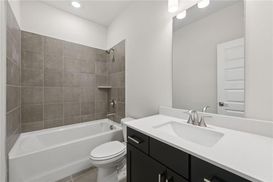 Furnished interior view inside a new home in Martin Springs - Highland Series, Lawrenceville (Image 7).