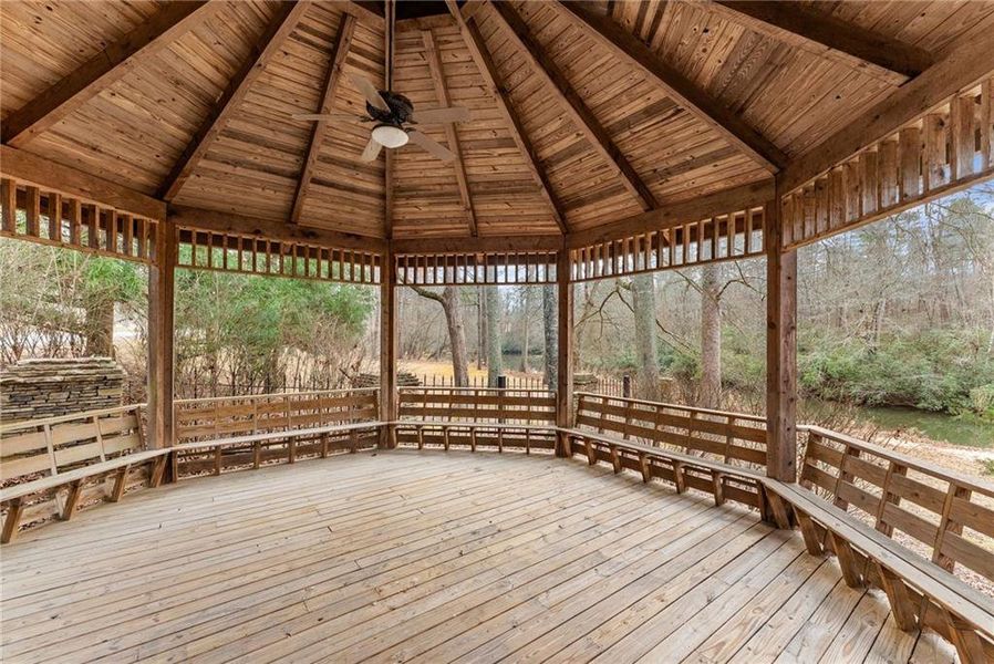 Community amenities in , Clarkesville (Image 39).