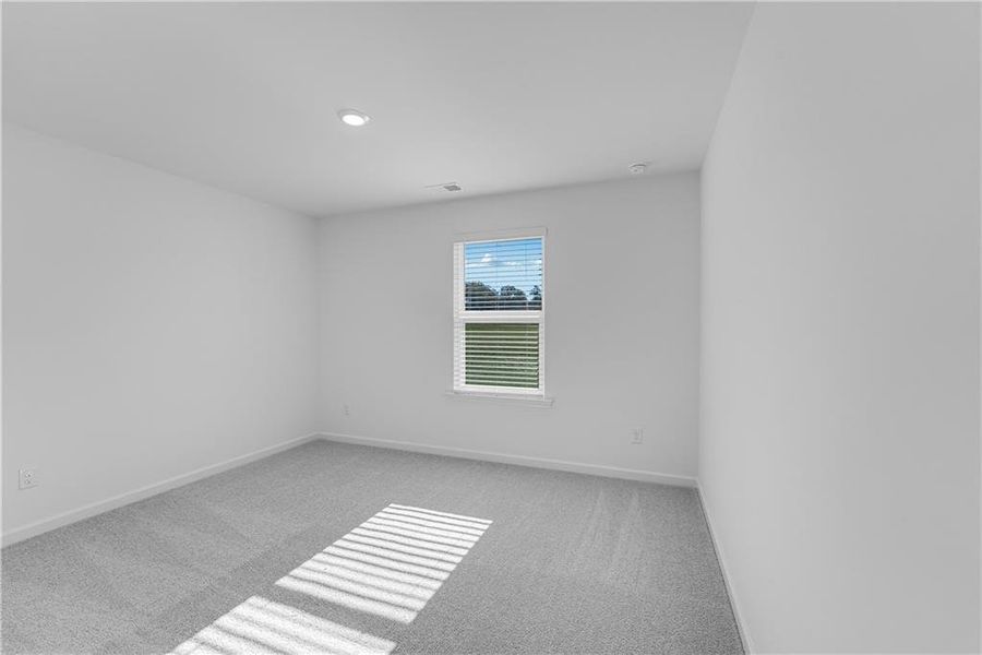 Spacious, unfurnished interior of a new home in Crossvine Village, LaGrange (Image 8).