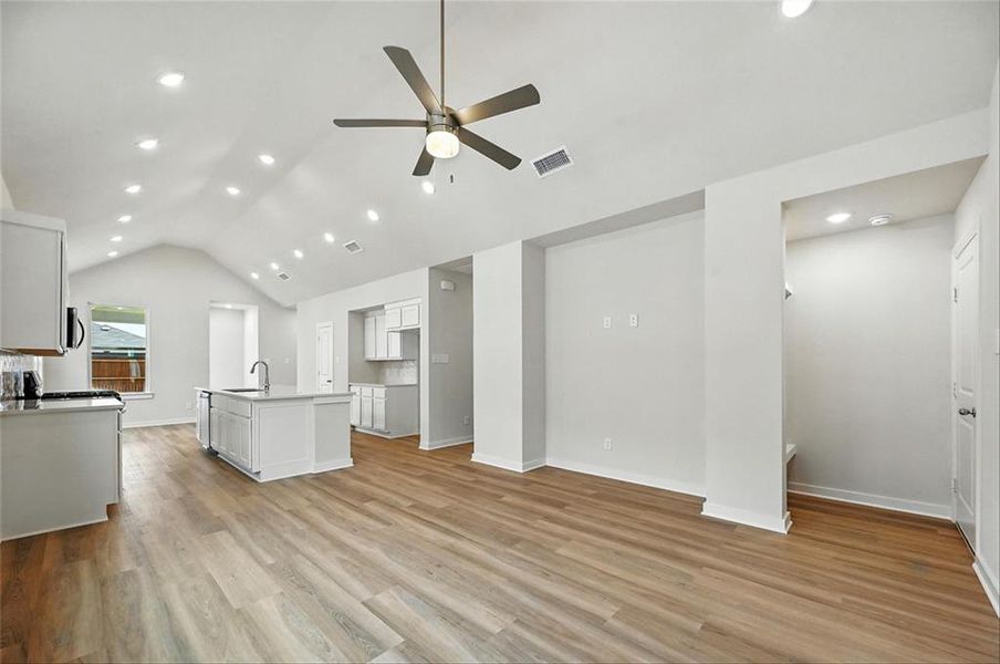 3908BisonLaneMONDTM008 3908BisonLaneMONDTM008