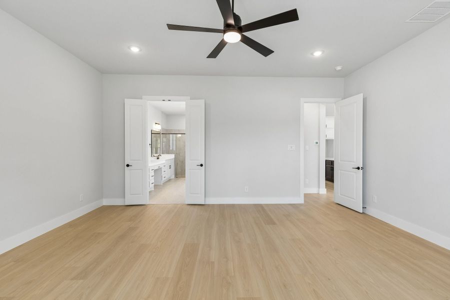 Spacious, unfurnished interior of a new home in Painted Tree Lakeside, McKinney (Image 24). Spacious, unfurnished interior of a new home in Painted Tree Lakeside, McKinney (Image 24).