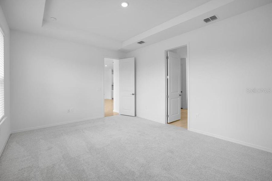 Spacious, unfurnished interior of a new home in Firethorn, Parrish (Image 31).