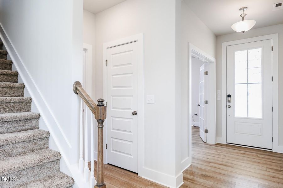 RDU_BeverlyPlace_Lot126_Redwood_QMI_Foye