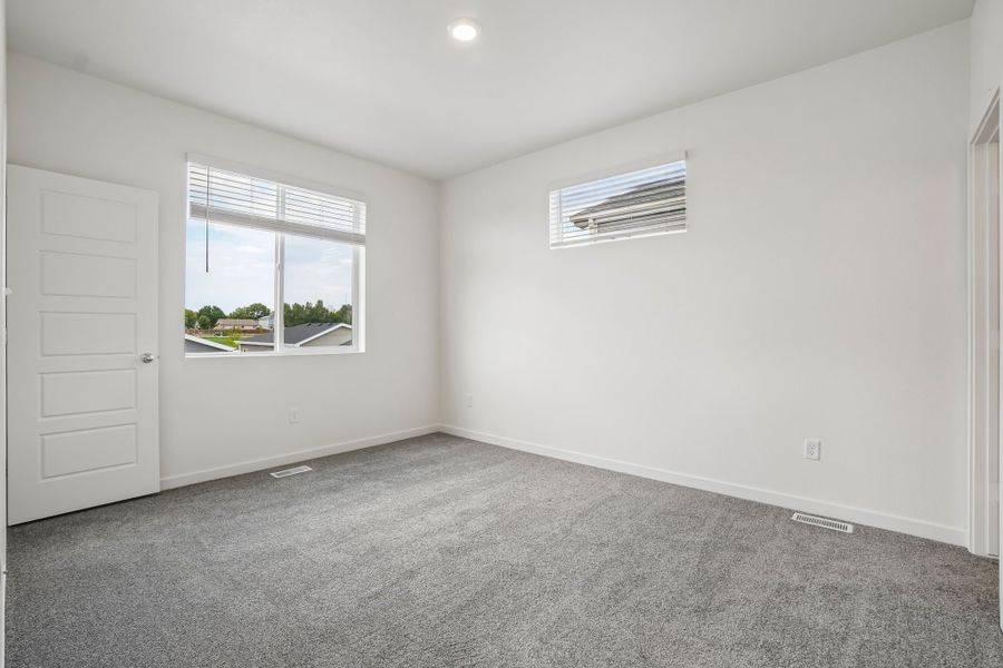 Spacious, unfurnished interior of a new home in Liberty Draw, Evans (Image 29).