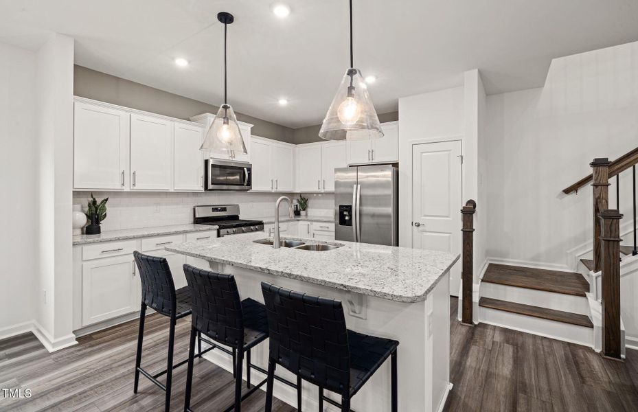 25-web-or-mls-7K5A2698 (2)