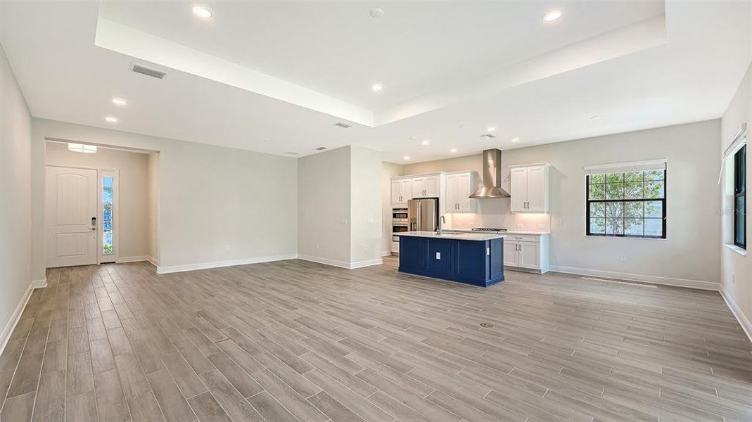 Spacious, unfurnished interior of a new home in Vistera of Venice, Nokomis (Image 12).