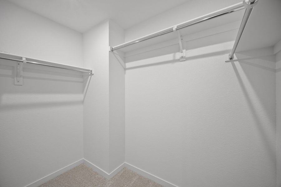 Spacious, unfurnished interior of a new home in The Commons at Victory Ridge, Colorado Springs (Image 30).