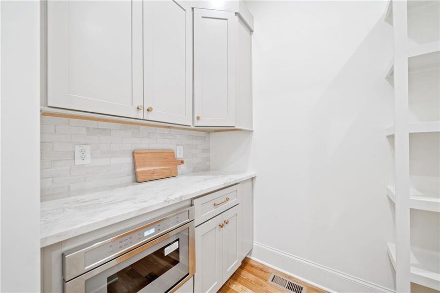 Furnished interior view inside a new home in , Holly Springs (Image 16). Furnished interior view inside a new home in , Holly Springs (Image 16).