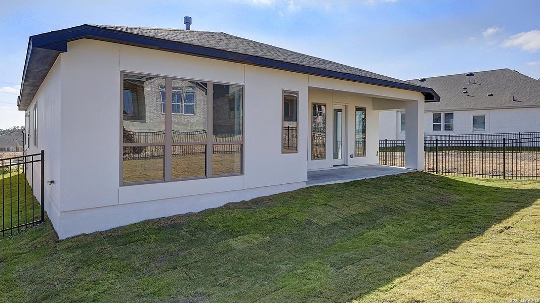 Exterior details and patio area of a home in Esperanza, Boerne (Image 23).