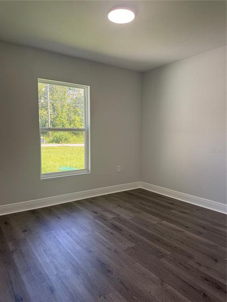 Spacious, unfurnished interior of a new home in , Ocala (Image 18).