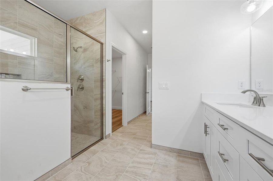 Furnished interior view inside a new home in Grand Oaks, Gainesville (Image 11).