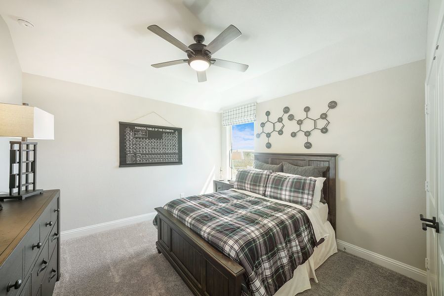 Furnished interior view inside a new home in Ellwood: Heritage Collection, Iowa Colony (Image 6).