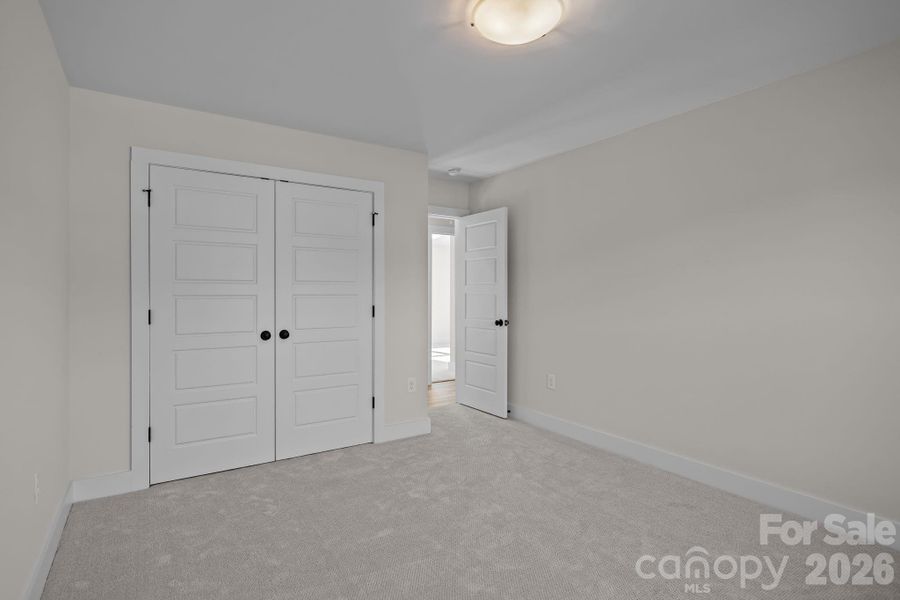 Spacious, unfurnished interior of a new home in , Monroe (Image 37).