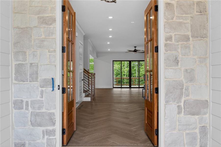 Spacious, unfurnished interior of a new home in , Buford (Image 28).