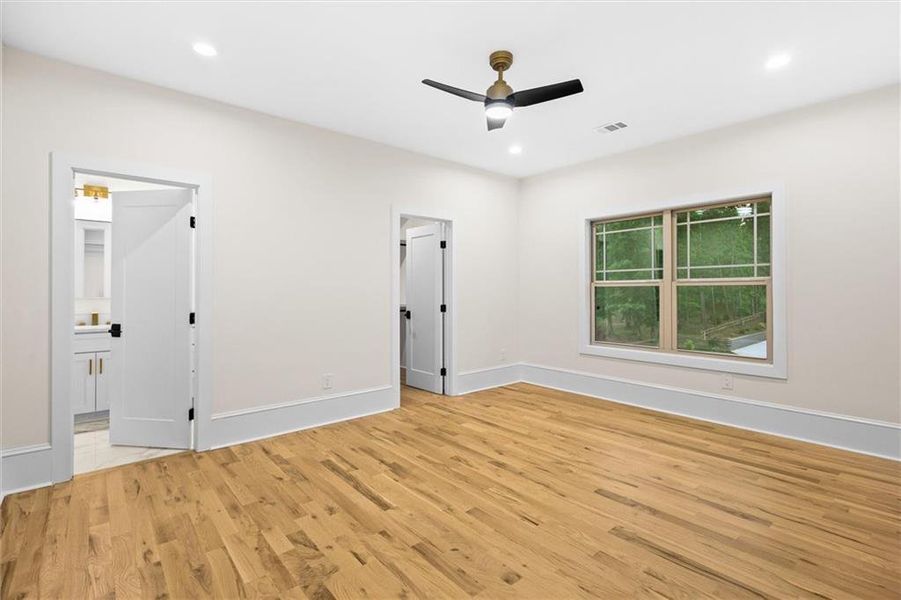 Spacious, unfurnished interior of a new home in , Gainesville (Image 62).