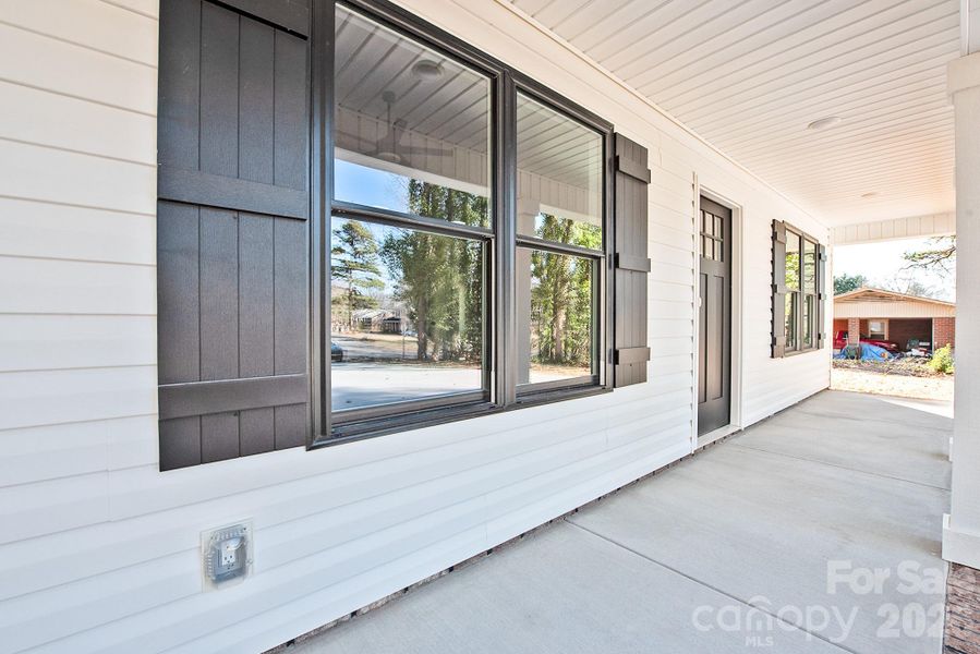 Exterior details and patio area of a home in , Kannapolis (Image 4).