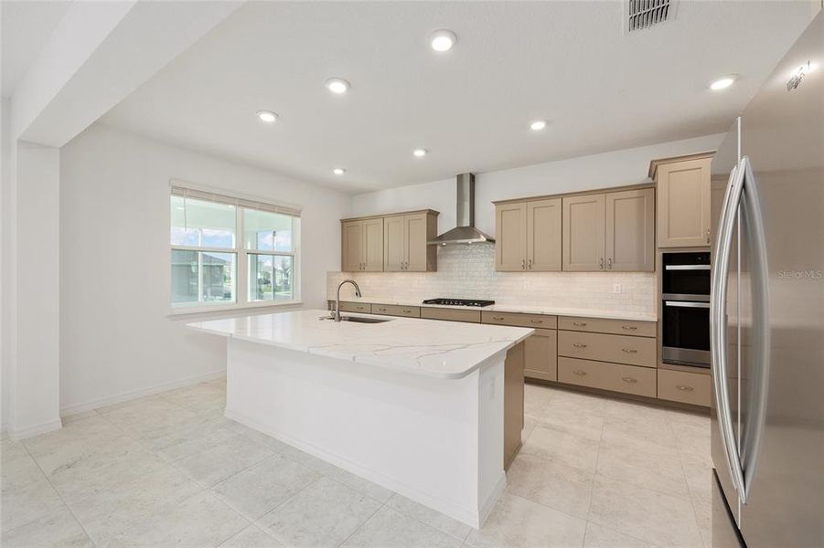 Furnished interior view inside a new home in Calesa Township, Ocala (Image 7).