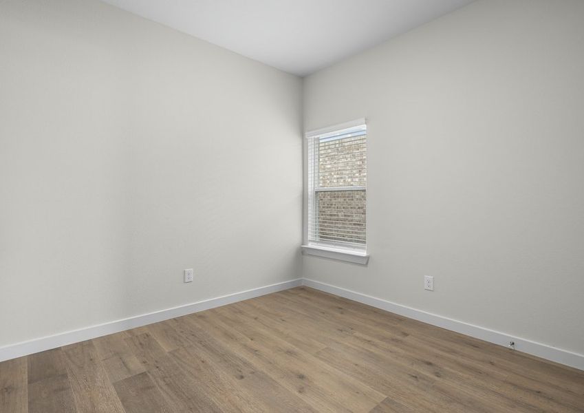 The secondary bathrooms are the perfect space for children's bedrooms and guest rooms.