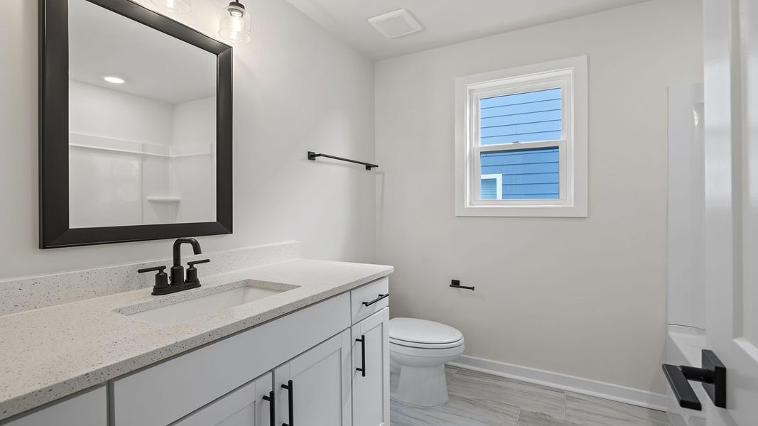 Furnished interior view inside a new home in Cottonwood Ridge, Piedmont (Image 10).