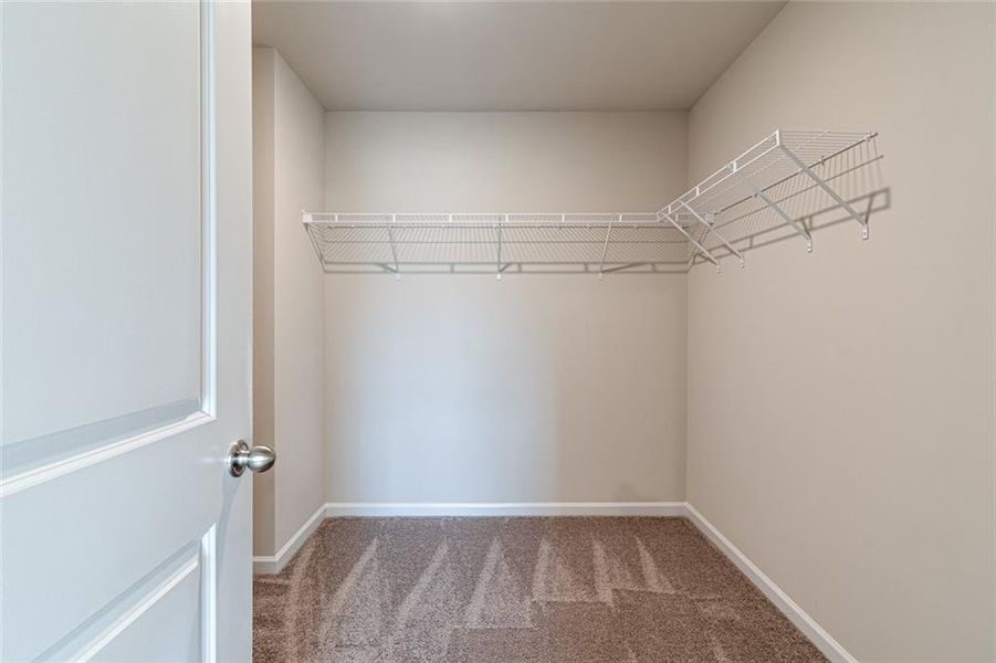 Spacious, unfurnished interior of a new home in Alcovy Village, Lawrenceville (Image 11).