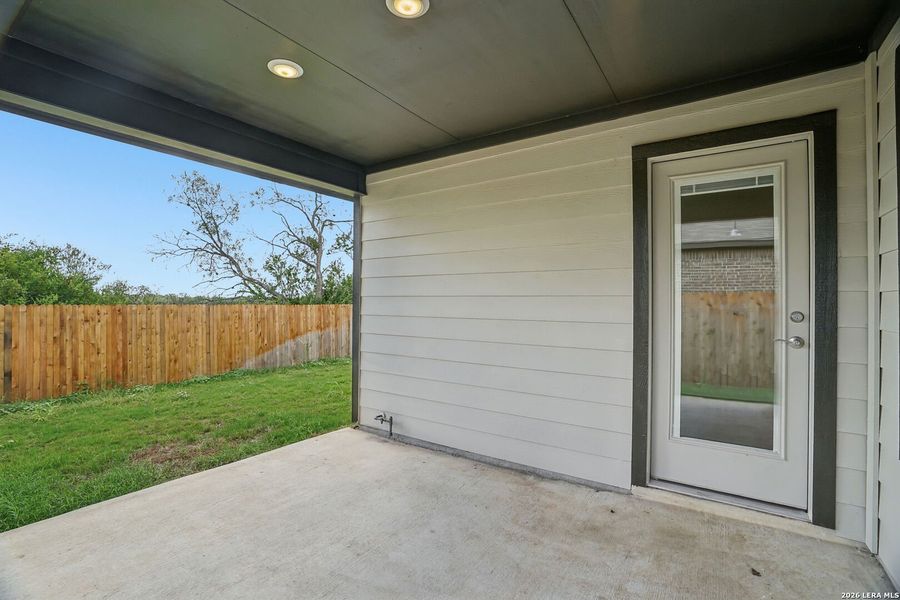 Exterior details and patio area of a home in Carmel Ranch, Schertz (Image 4). Exterior details and patio area of a home in Carmel Ranch, Schertz (Image 4).