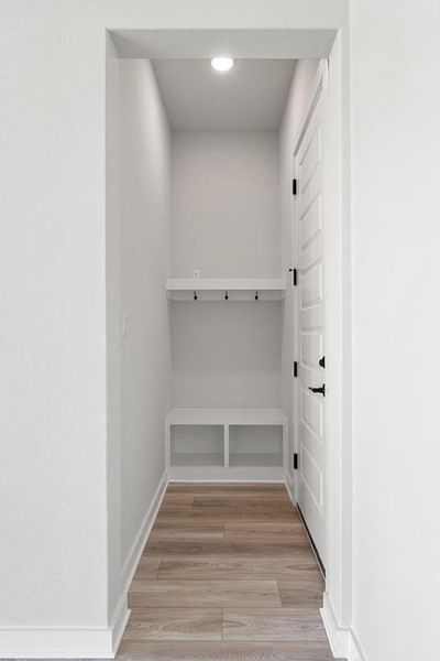 Spacious, unfurnished interior of a new home in Heritage, Dripping Springs (Image 38).