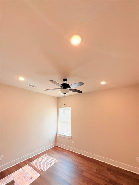 Spacious, unfurnished interior of a new home in , Valley View (Image 17).