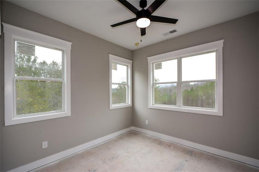 Spacious, unfurnished interior of a new home in , Jasper (Image 20).