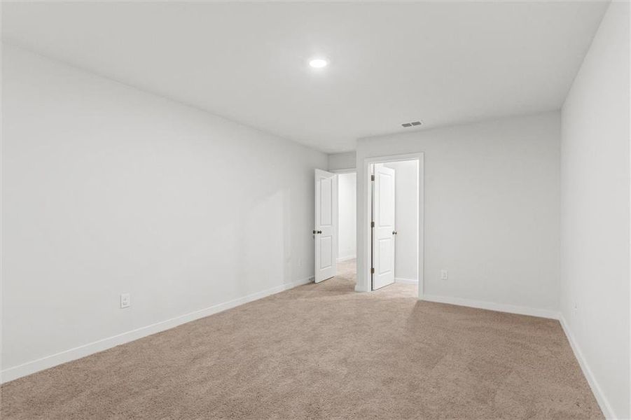 Spacious, unfurnished interior of a new home in , Grayson (Image 24).