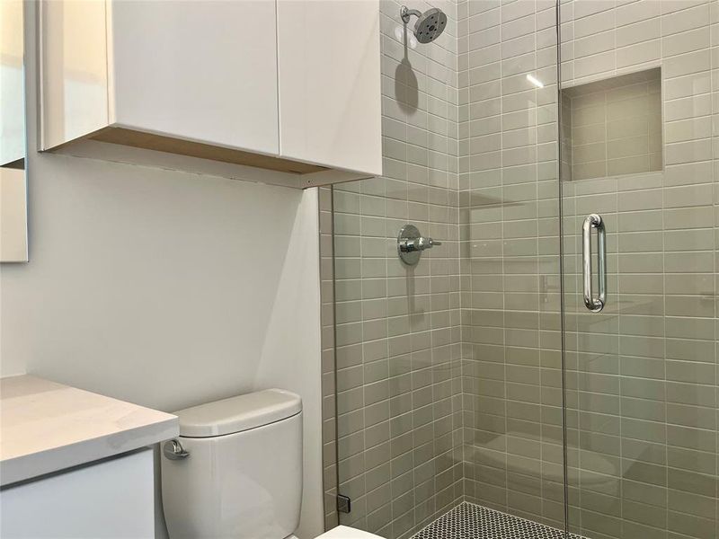 Furnished interior view inside a new home in , Dallas (Image 2).