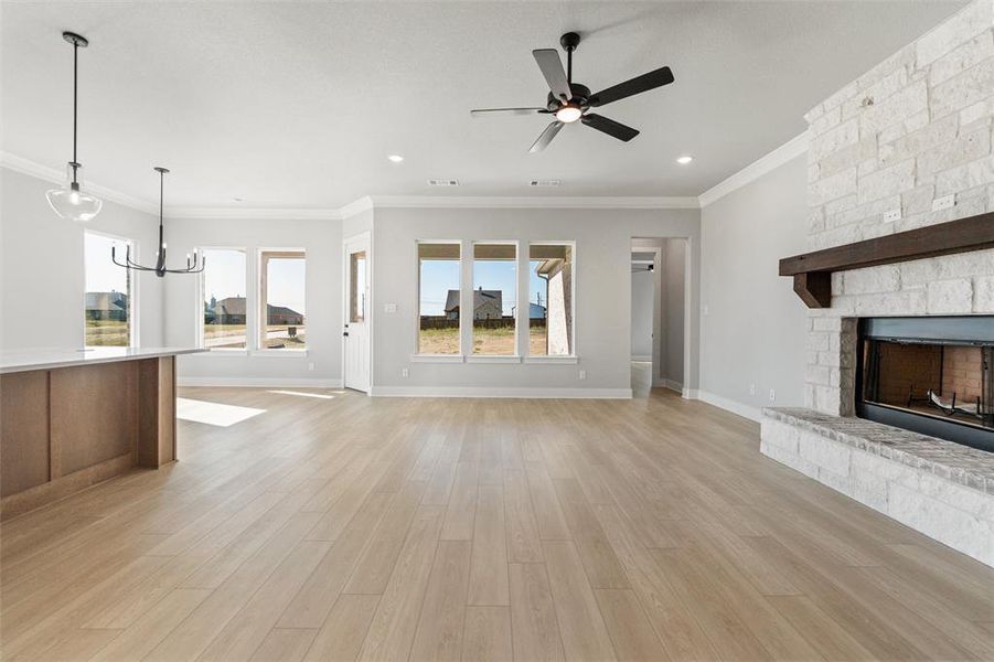 Spacious, unfurnished interior of a new home in Creekview Addition, Van Alstyne (Image 31).