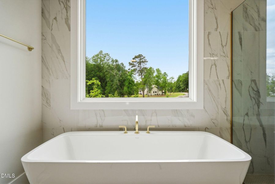 47-web-or-mls-dsc05852 47-web-or-mls-dsc05852