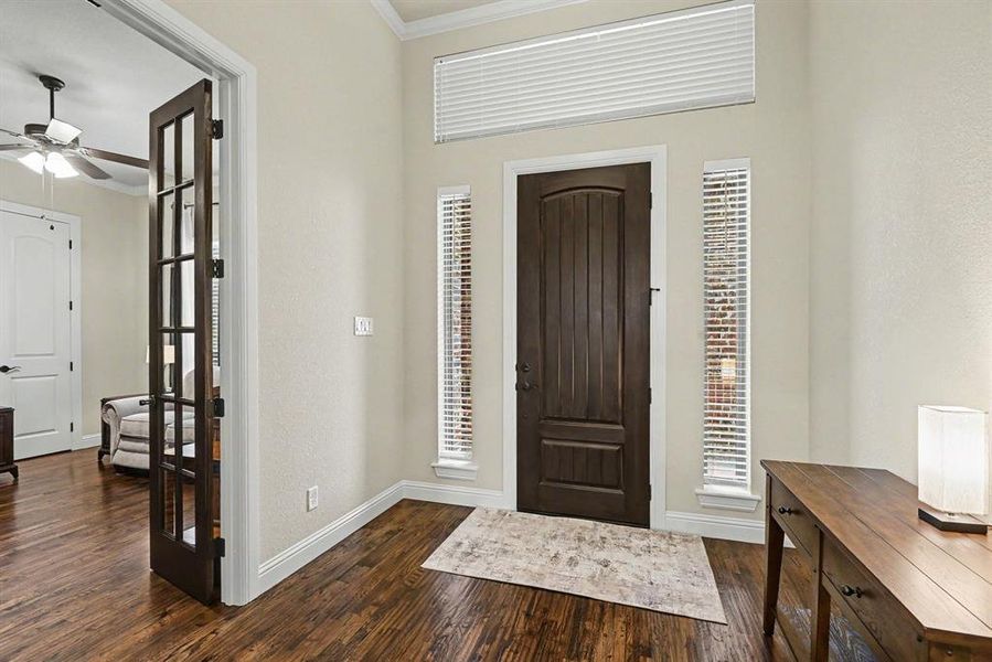 Furnished interior view inside a new home in , Weatherford (Image 15).
